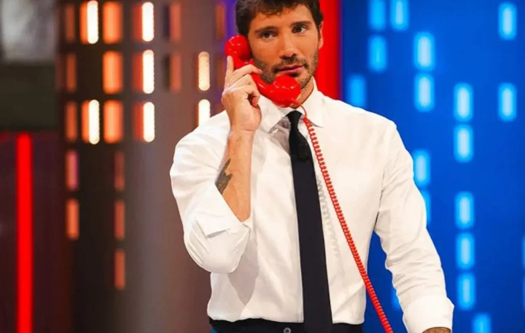 Giocare ad Affari Tuoi conviene? Ecco quanto guadagnano pacchisti e concorrenti